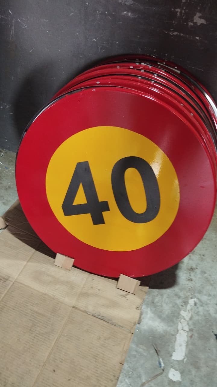 Panneaux de signalisation 4
